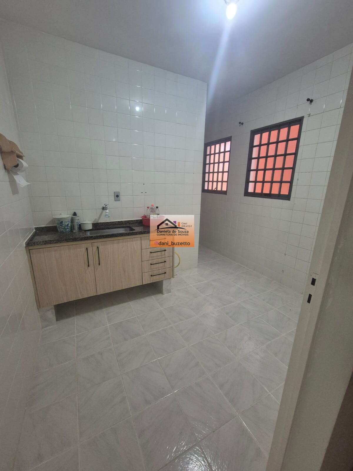 Apartamento à venda em Louveira, CENTRO, com 2 quartos, 60,83m² - Daniela deSouza