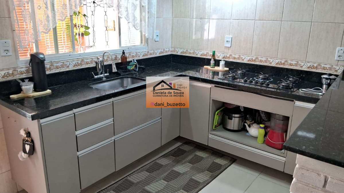 Casa à venda, com 2 quartos, 148m² - Daniela deSouza