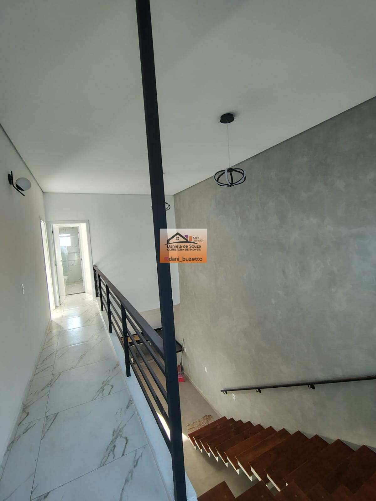 LINDA CASA A VENDA NO BAIRRO MARACANÃ EM JARINU - Daniela deSouza