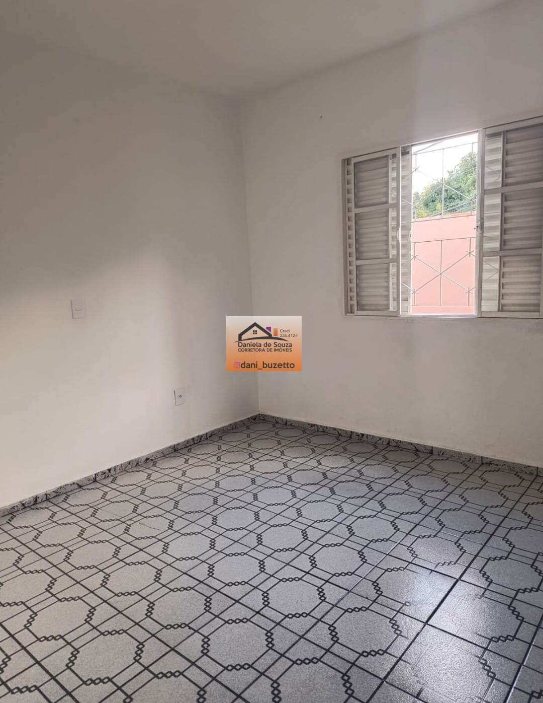 Casa espaçosa à venda em Itatiba, JARDIM VIRGINIA, com 2 quartos, 250m² - Daniela deSouza