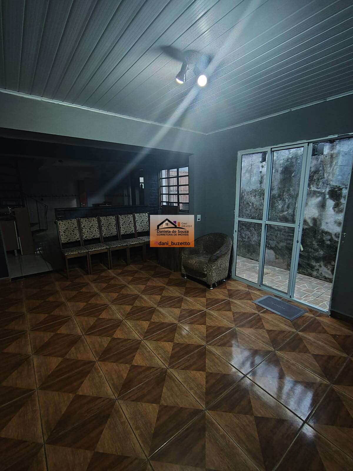 Casa à venda com 4 quartos, 125m² - ,