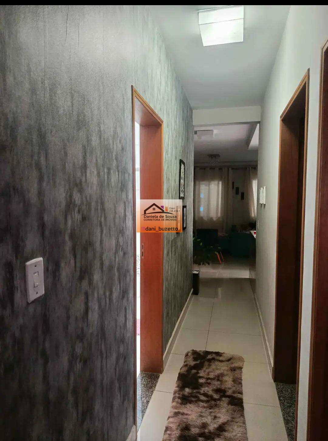 LINDA CASA TERREA A VENDA COM AREA GOURMET E PISCINA AQUECIDA NO JARDIM BAHIA EM VÁRZEA PAULISTA - Daniela deSouza