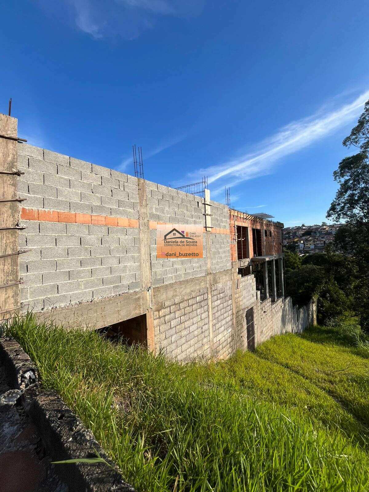 Casa à venda com 3 quartos, 333,51m² - Nova itatiba,