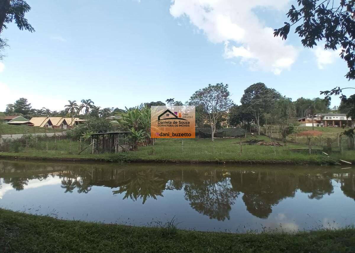 LINDA CHÁCARA A VENDA EM JARINU, COM LAGO, PISCINA, CAMPO DE FUTEBOL - Daniela deSouza