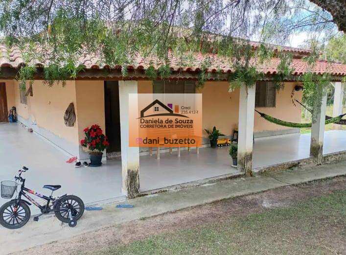 Sítio à venda em Tuiuti, com 2 quartos, 24.000m² - Daniela deSouza