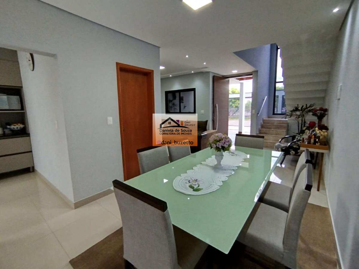 LINDO SOBRADO CONFORTÁVEL EM JUNDIAI SP - Daniela deSouza
