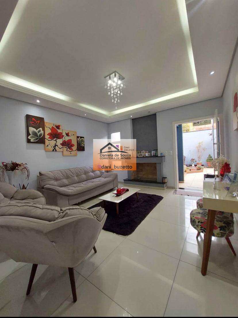 Sobrado à venda com 3 quartos - Colonia,Jundiaí